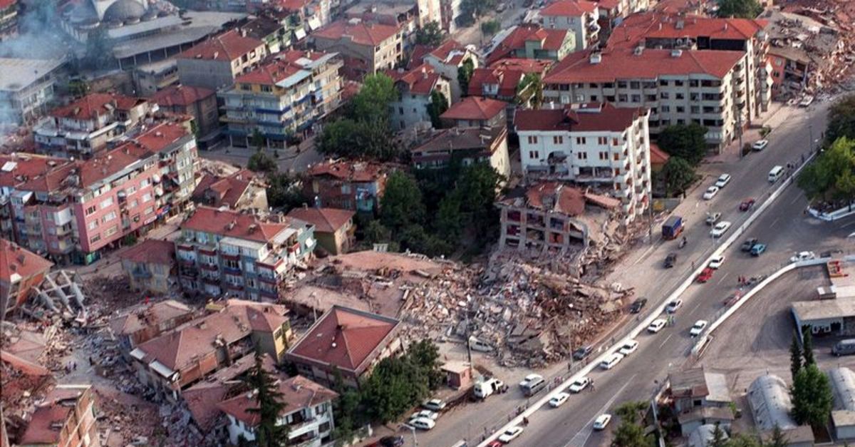 17 Ağustos Depremi'nde yaşananlar